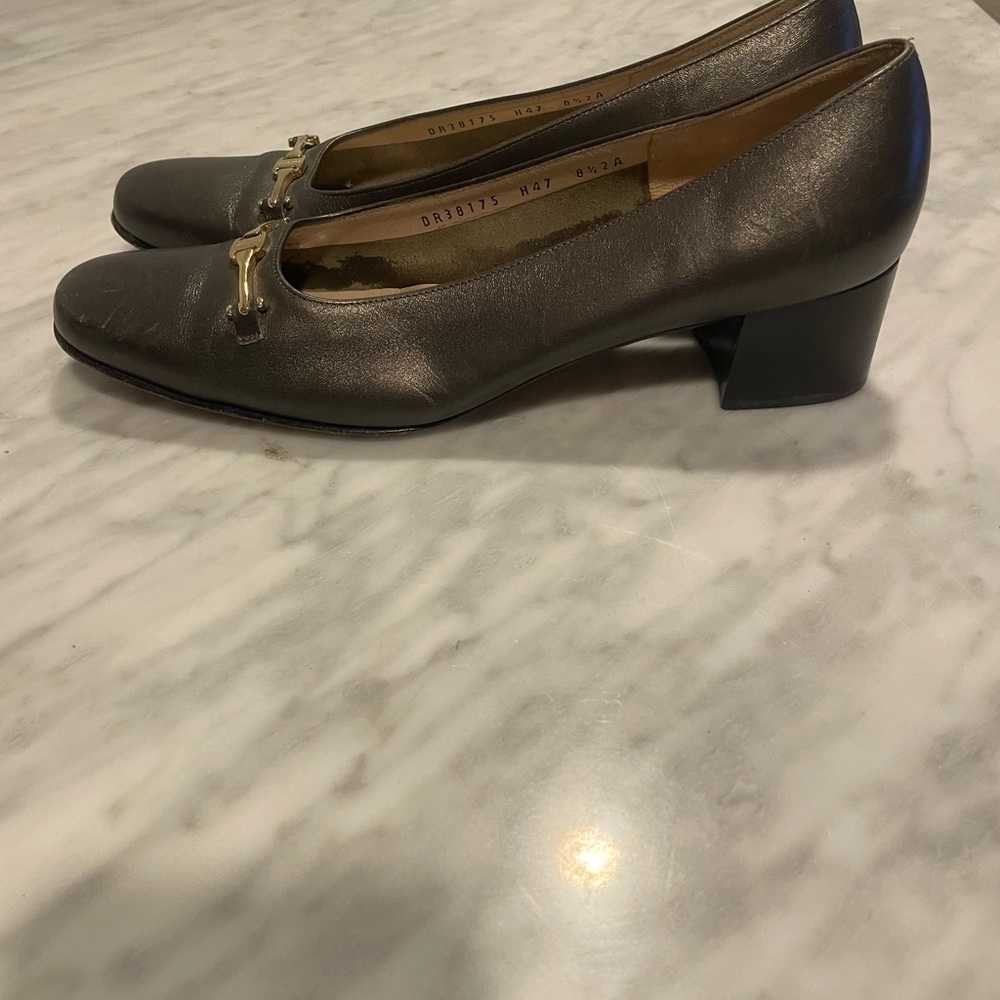 Vintage Salvatore Ferragamo Women's Metallic Gray Loafers - Picture 4 of 12